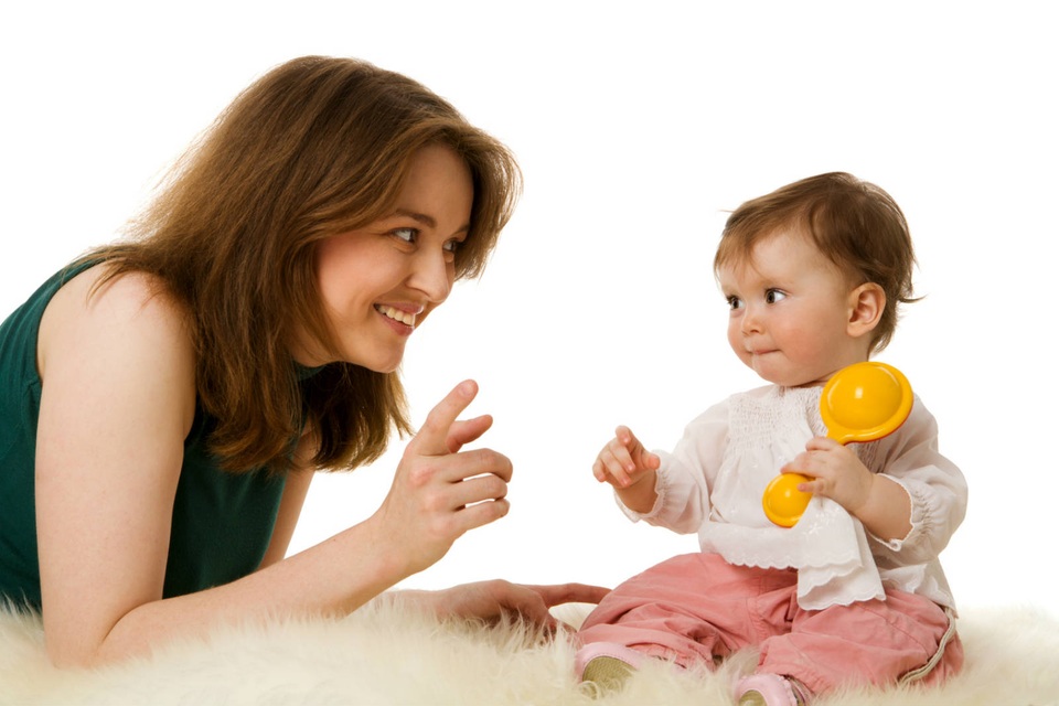 Trò chuyện với con ngay từ khi bé mới chào đời - 1 Trò chuyện với con ngay từ khi bé mới chào đời - 1