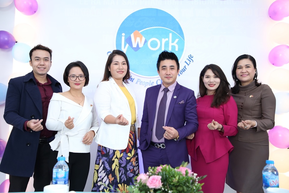 iWork Group ra mắt sản phẩm sinh trắc vân tay 4.0 – “Đánh thức tài năng, định hướng tương lai – Kiến tạo cuộc đời ngoại hạng” - 4 iWork Group ra mắt sản phẩm sinh trắc vân tay 4.0 – “Đánh thức tài năng, định hướng tương lai – Kiến tạo cuộc đời ngoại hạng” - 4