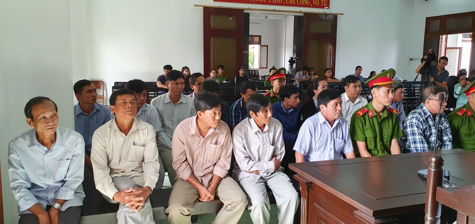 Sai phạm từ Dự án lọc dầu tỉ đô: Nguyên Chủ tịch huyện và 14 thuộc cấp hầu tòa - 2 Sai phạm từ Dự án lọc dầu tỉ đô: Nguyên Chủ tịch huyện và 14 thuộc cấp hầu tòa - 2