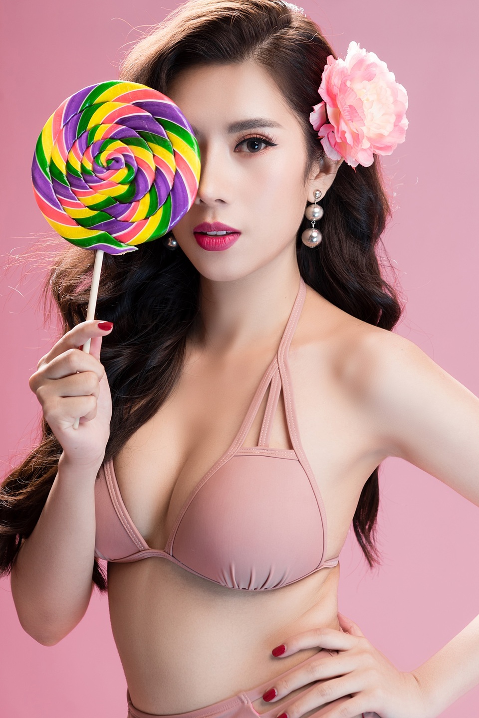 Hoa hậu Du lịch Quốc tế 2019 diện bikini khoe dáng - 12 Hoa hậu Du lịch Quốc tế 2019 diện bikini khoe dáng - 12