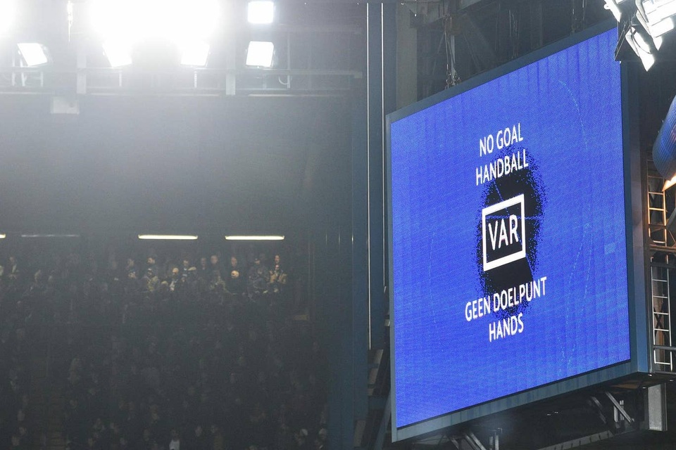 Những khoảnh khắc trong trận hòa đầy kinh ngạc giữa Chelsea và Ajax - 19 Những khoảnh khắc trong trận hòa đầy kinh ngạc giữa Chelsea và Ajax - 19