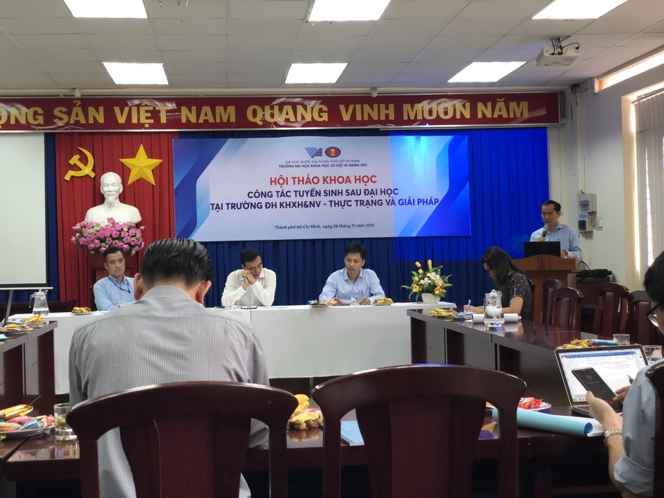 Đào tạo thạc sĩ: Nghịch lý trường tư tăng 70% học viên, trường công “hắt hiu” - 1 Đào tạo thạc sĩ: Nghịch lý trường tư tăng 70% học viên, trường công “hắt hiu” - 1