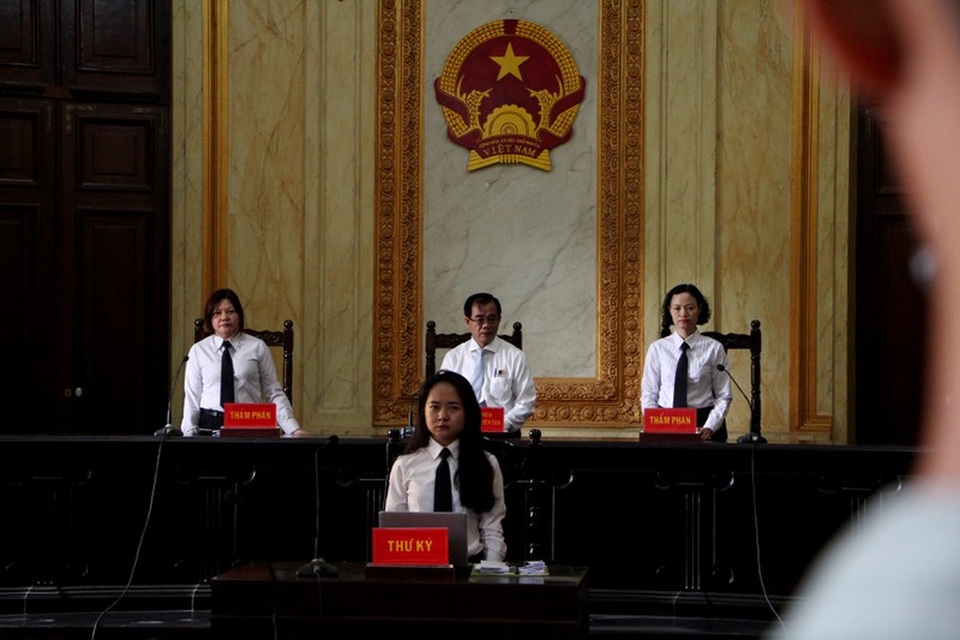 Bị cáo Nguyễn Hữu Linh đề nghị giám đốc thẩm - 4 Bị cáo Nguyễn Hữu Linh đề nghị giám đốc thẩm - 4