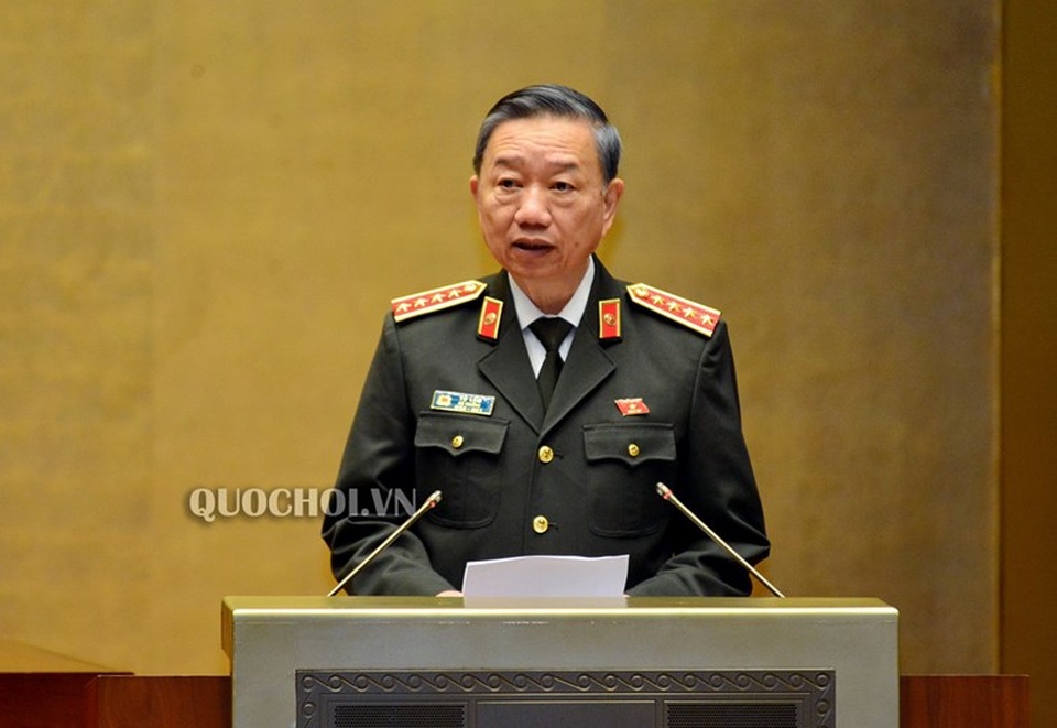 Đại tướng Tô Lâm: Sắp xét xử vụ án đóng tàu vỏ thép rởm cho ngư dân - 1 Đại tướng Tô Lâm: Sắp xét xử vụ án đóng tàu vỏ thép rởm cho ngư dân - 1