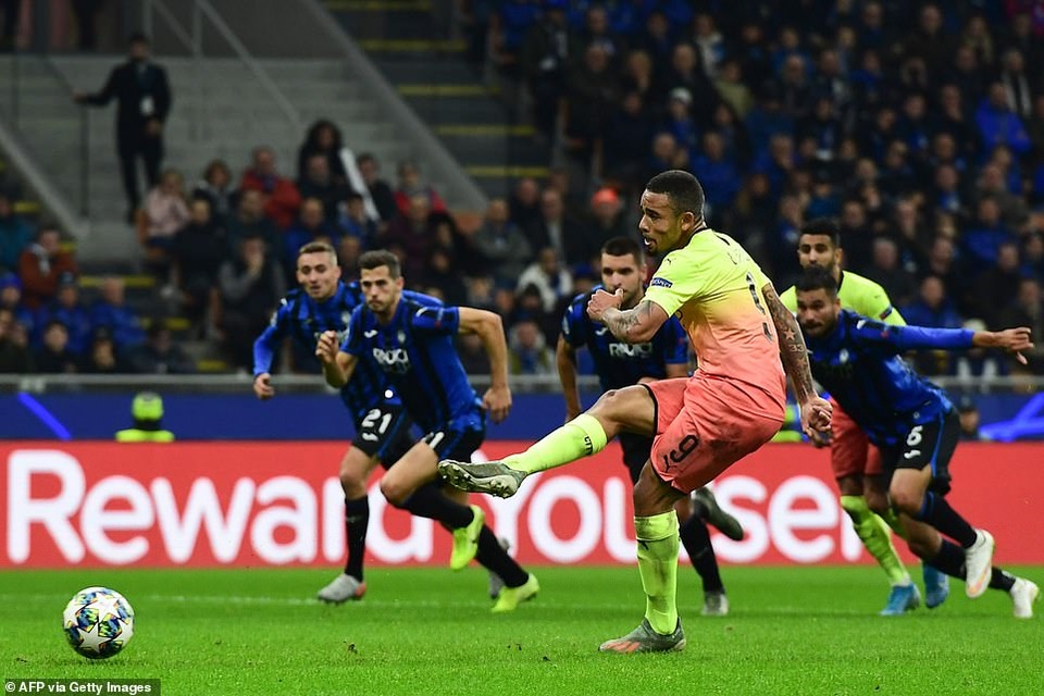 Atalanta 1-1 Man City: Jesus đá hỏng phạt đền, Bravo nhận thẻ đỏ - 5 Atalanta 1-1 Man City: Jesus đá hỏng phạt đền, Bravo nhận thẻ đỏ - 5