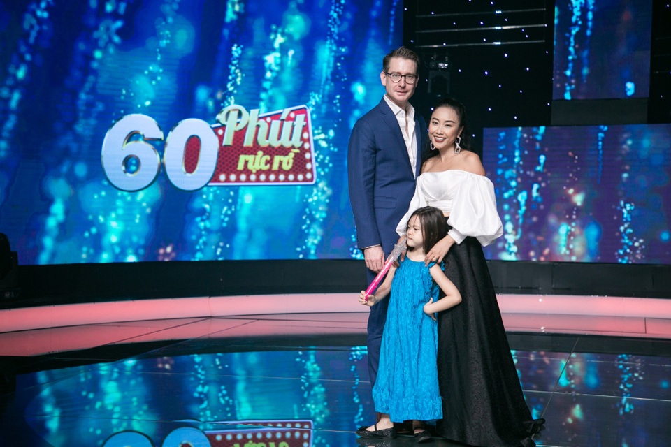 Đoan Trang: “Sự khác biệt văn hoá đôi khi khiến vợ chồng tôi cãi nhau” - 1 Đoan Trang: “Sự khác biệt văn hoá đôi khi khiến vợ chồng tôi cãi nhau” - 1