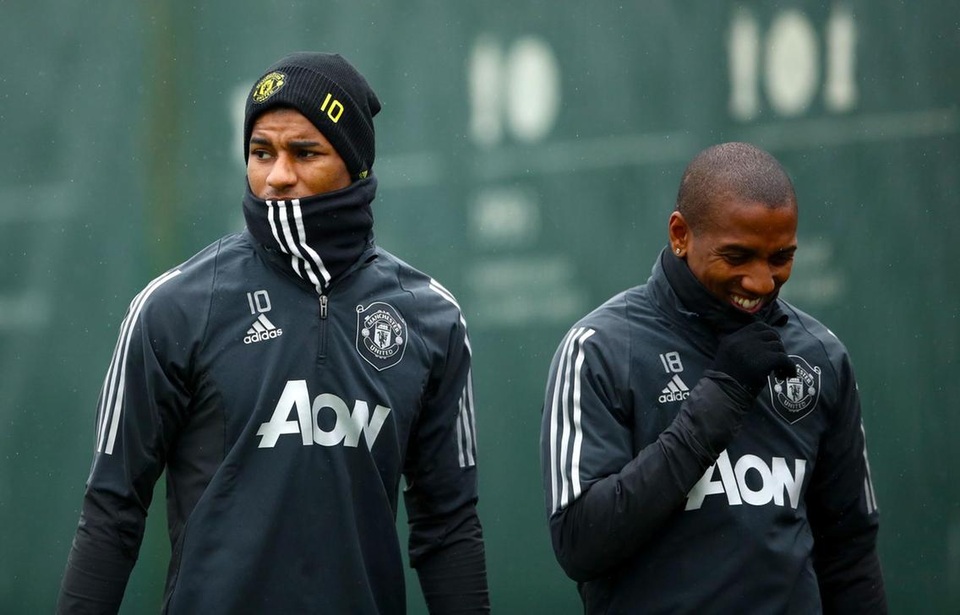 Gạt thất vọng, cầu thủ Man Utd sẵn sàng cho trận chiến với Partizan - 1 Gạt thất vọng, cầu thủ Man Utd sẵn sàng cho trận chiến với Partizan - 1
