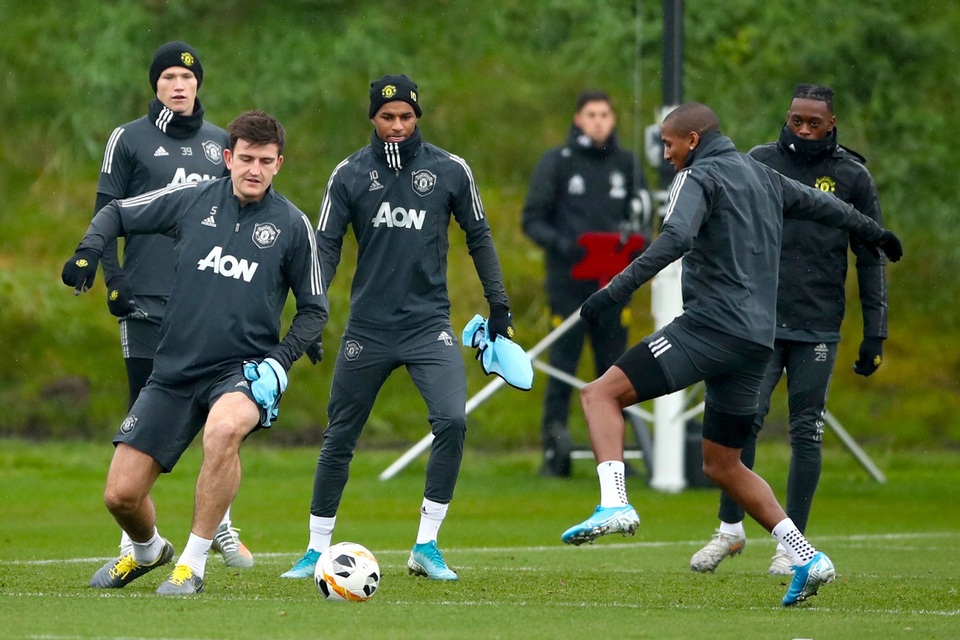 Gạt thất vọng, cầu thủ Man Utd sẵn sàng cho trận chiến với Partizan - 13 Gạt thất vọng, cầu thủ Man Utd sẵn sàng cho trận chiến với Partizan - 13