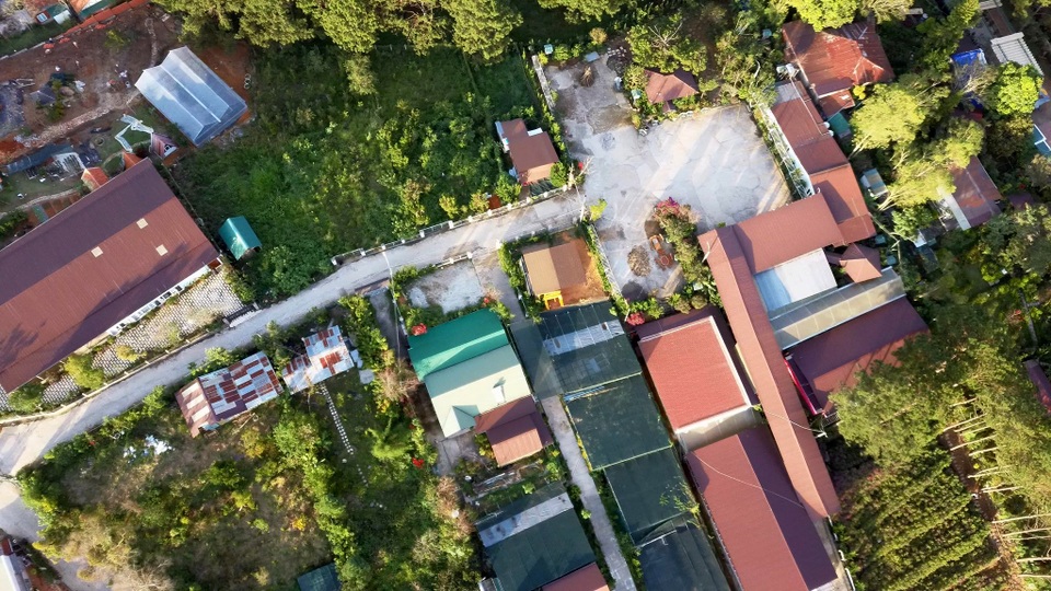 Đại úy công an lấn gần 1.900m2 đất, xây nhà hàng trái phép tại khu đắc địa - 1 Đại úy công an lấn gần 1.900m2 đất, xây nhà hàng trái phép tại khu đắc địa - 1