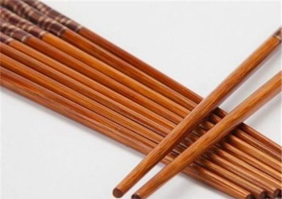 Phát hiện đũa có đặc điểm này cần vứt ngay, kẻo ăn phải chất gây ung thư - 2