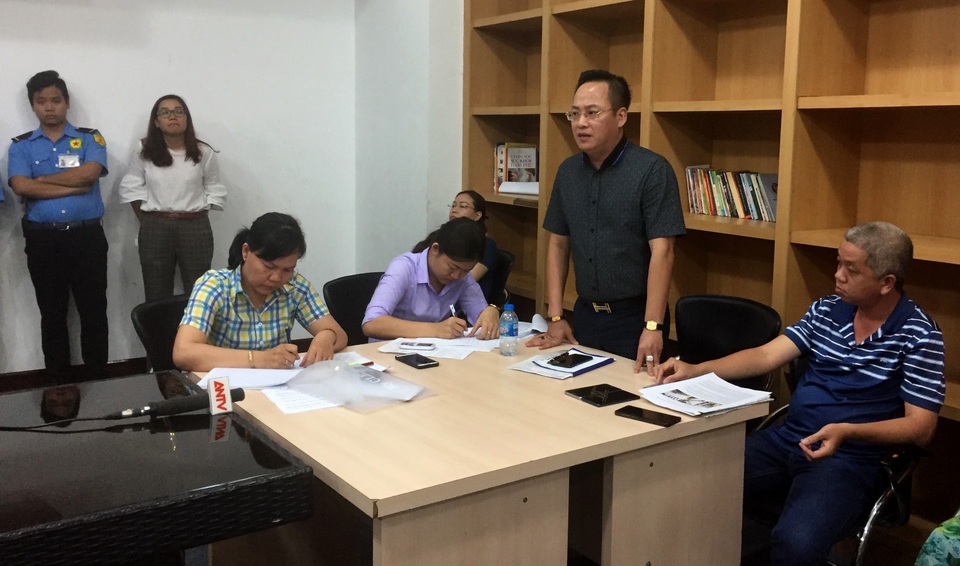Vụ bé trai nghi bị bố, mẹ kế bạo hành: Không có bạo hành? - 3 Vụ bé trai nghi bị bố, mẹ kế bạo hành: Không có bạo hành? - 3