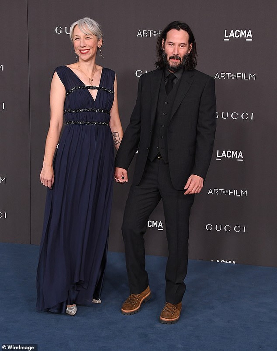 Nữ diễn viên 74 tuổi cảm thấy thích thú vì bị nhầm là bạn gái của Keanu Reeves - 2 Nữ diễn viên 74 tuổi cảm thấy thích thú vì bị nhầm là bạn gái của Keanu Reeves - 2
