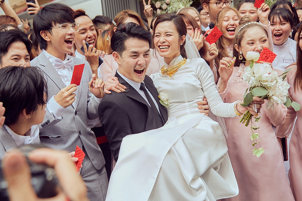Khoảnh khắc đáng nhớ trong lễ vu quy của Đông Nhi - Ông Cao Thắng - 17 Khoảnh khắc đáng nhớ trong lễ vu quy của Đông Nhi - Ông Cao Thắng - 17