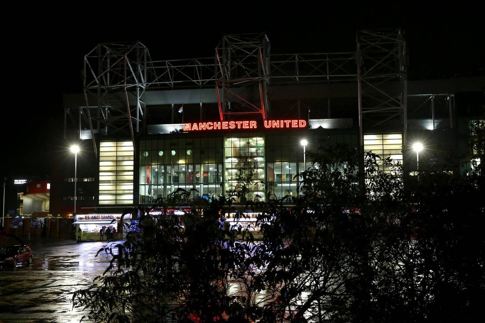 Nhìn lại chiến thắng rực rỡ của Man Utd trước Partizan ở Old Trafford - 2 Nhìn lại chiến thắng rực rỡ của Man Utd trước Partizan ở Old Trafford - 2