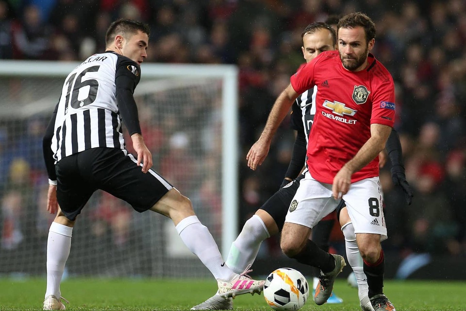 Nhìn lại chiến thắng rực rỡ của Man Utd trước Partizan ở Old Trafford - 6 Nhìn lại chiến thắng rực rỡ của Man Utd trước Partizan ở Old Trafford - 6