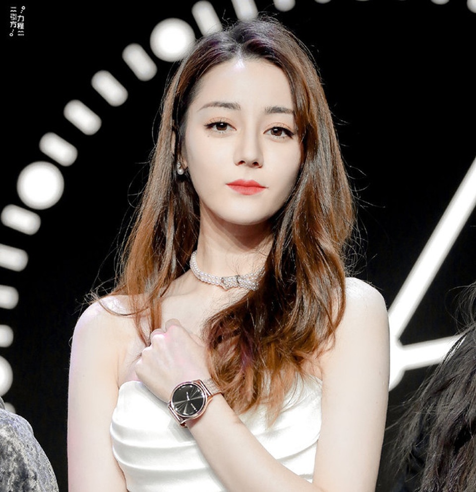 Nhan sắc vạn người mê của mỹ nhân 9x - Địch Lệ Nhiệt Ba - 15 Nhan sắc vạn người mê của mỹ nhân 9x - Địch Lệ Nhiệt Ba - 15