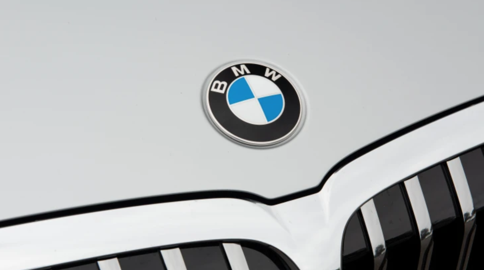 Hàng loạt xe BMW dính lỗi nghiêm trọng - 1 Hàng loạt xe BMW dính lỗi nghiêm trọng - 1
