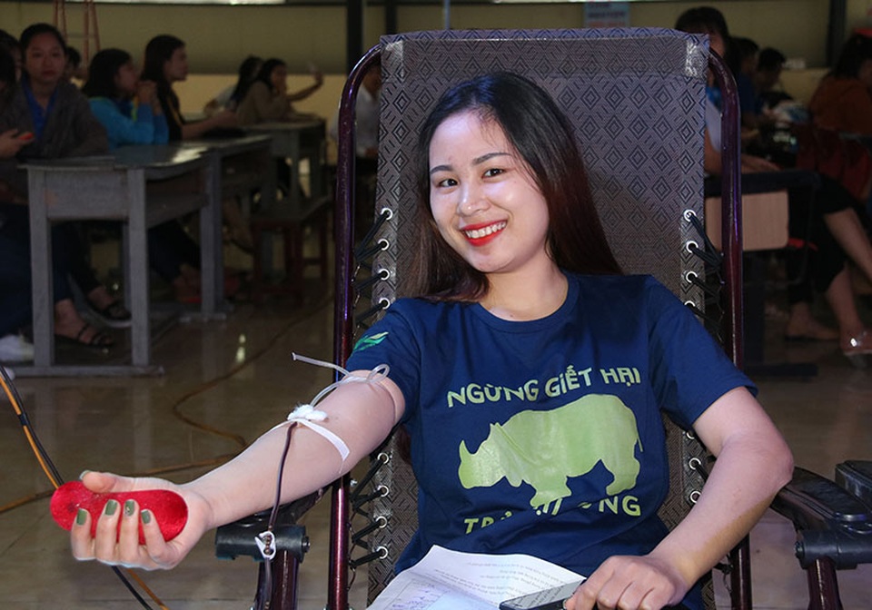 Sinh viên ĐH Hà Tĩnh hứng khởi trong “Ngày hội tình nguyện 2019” - 4 Sinh viên ĐH Hà Tĩnh hứng khởi trong “Ngày hội tình nguyện 2019” - 4