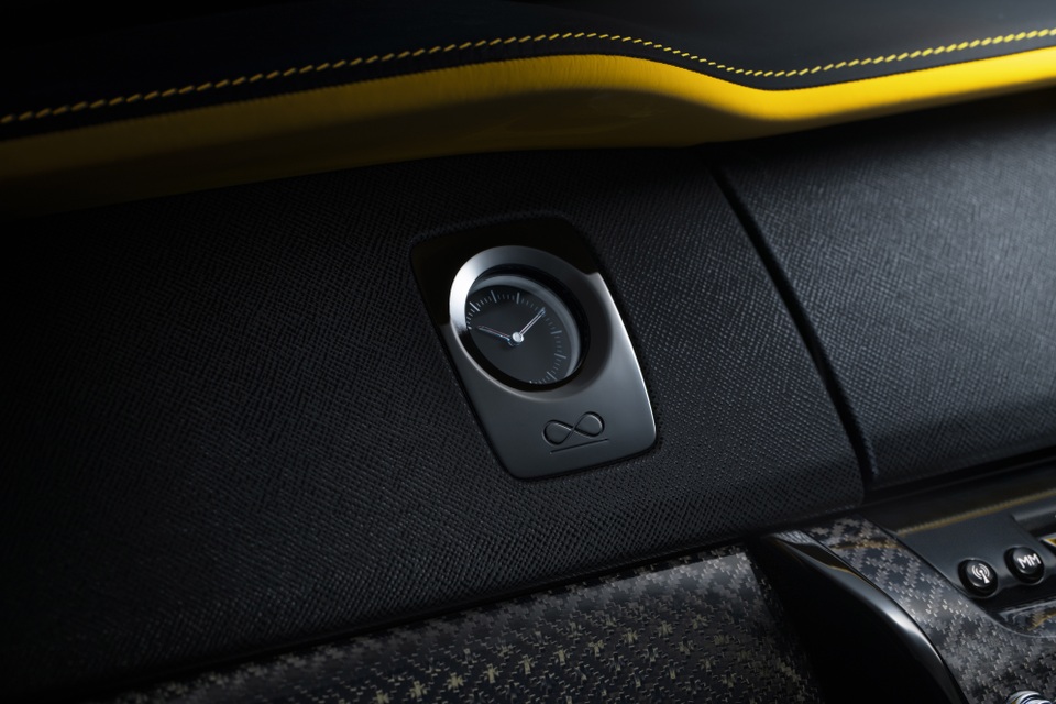 Rolls-Royce Cullinan Black Badge - Xe siêu-siêu sang cho nhà giàu - 12 Rolls-Royce Cullinan Black Badge - Xe siêu-siêu sang cho nhà giàu - 12