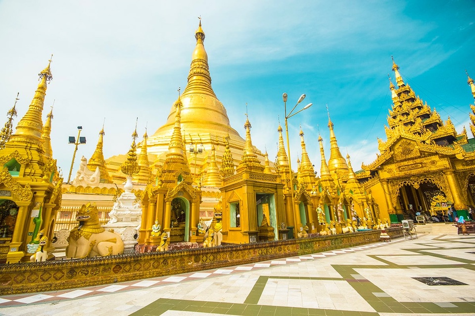 “Lóa mắt” trước những công trình dát vàng xa hoa bậc nhất trên thế giới - 1 “Lóa mắt” trước những công trình dát vàng xa hoa bậc nhất trên thế giới - 1