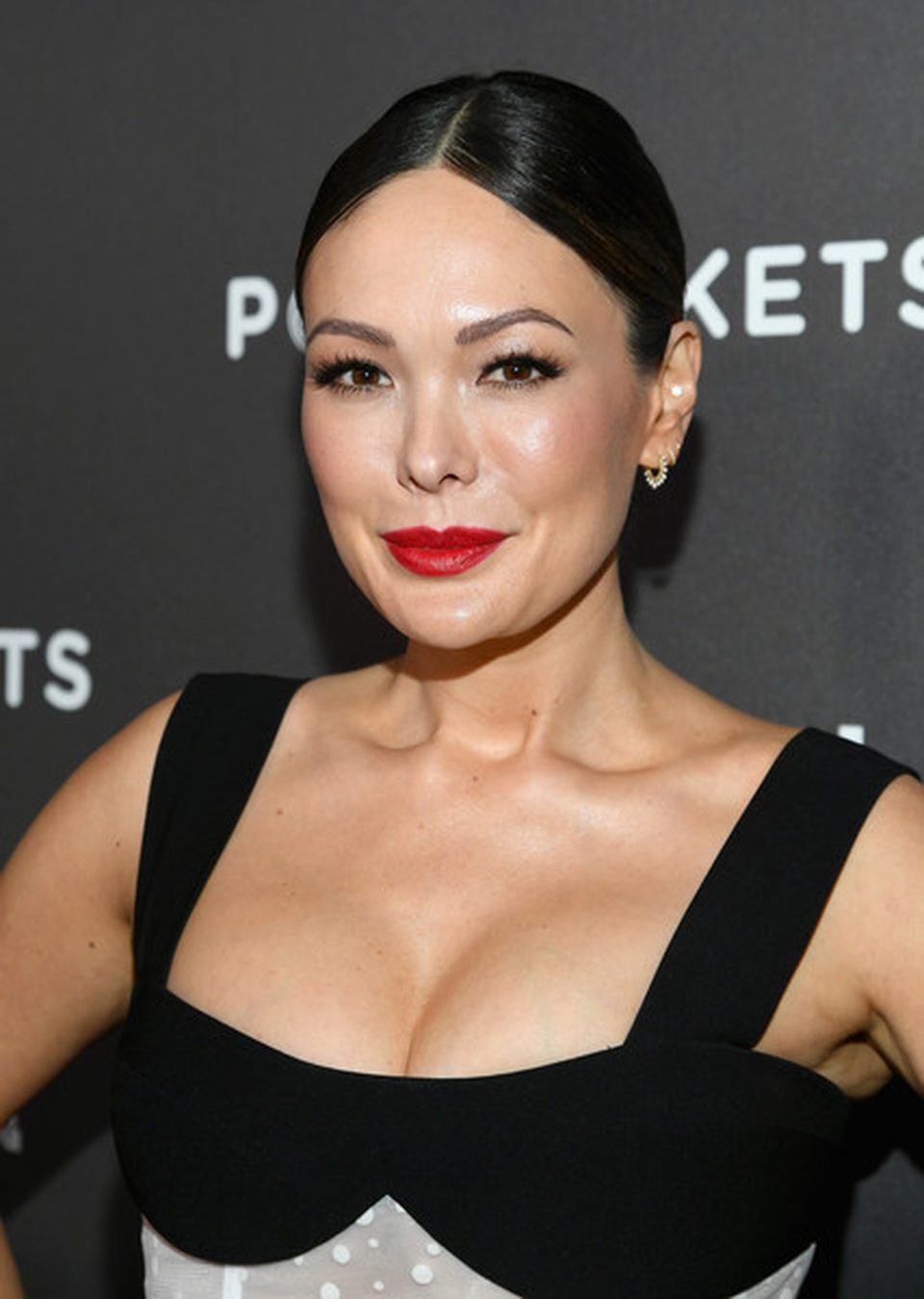 Lindsay Price khoe ngực căng đầy - 6 Lindsay Price khoe ngực căng đầy - 6