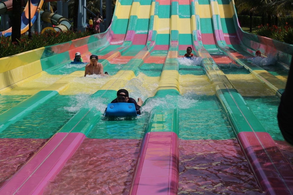 Dàn sao Việt “đại náo” Vinpearl Land và Safari Phú Quốc - 10