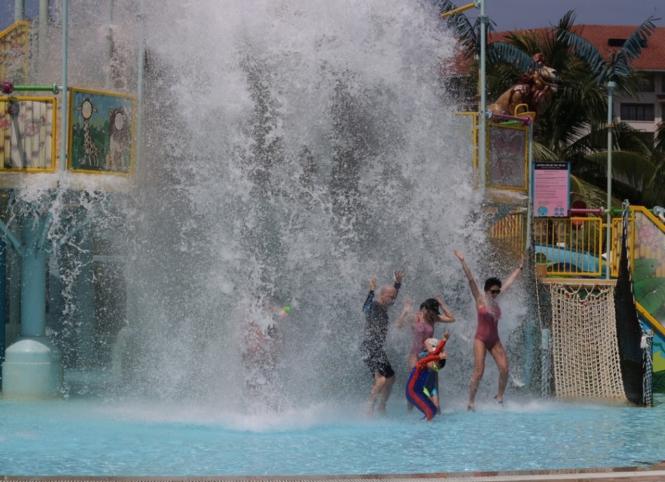 Dàn sao Việt “đại náo” Vinpearl Land và Safari Phú Quốc - 8