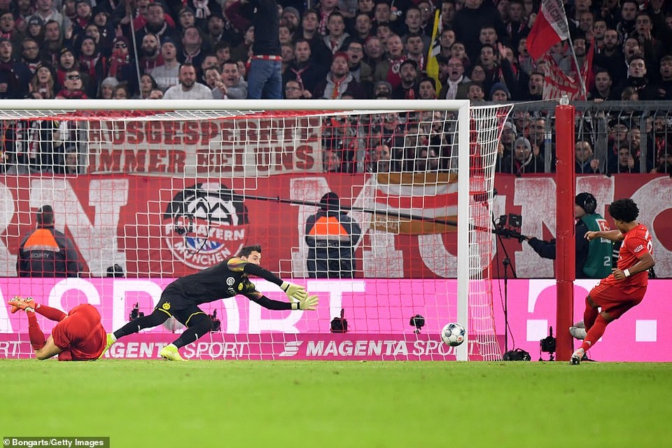 Bayern Munich 4-0 Dortmund: Lewandowski lại lập công - 2 Bayern Munich 4-0 Dortmund: Lewandowski lại lập công - 2