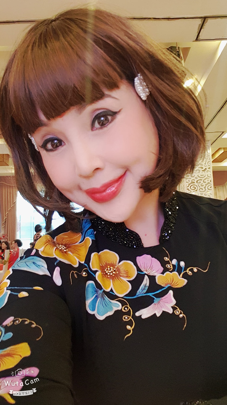 “Em bé Hà Nội” Lan Hương: “Người ta nói tôi nghiện thẩm mỹ” - 1 “Em bé Hà Nội” Lan Hương: “Người ta nói tôi nghiện thẩm mỹ” - 1