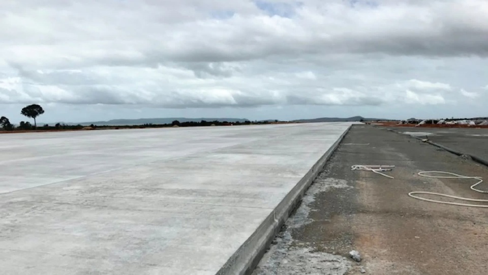 Trung Quốc bất ngờ xây dựng “siêu sân bay” ở tỉnh nghèo Campuchia - 1 Trung Quốc bất ngờ xây dựng “siêu sân bay” ở tỉnh nghèo Campuchia - 1