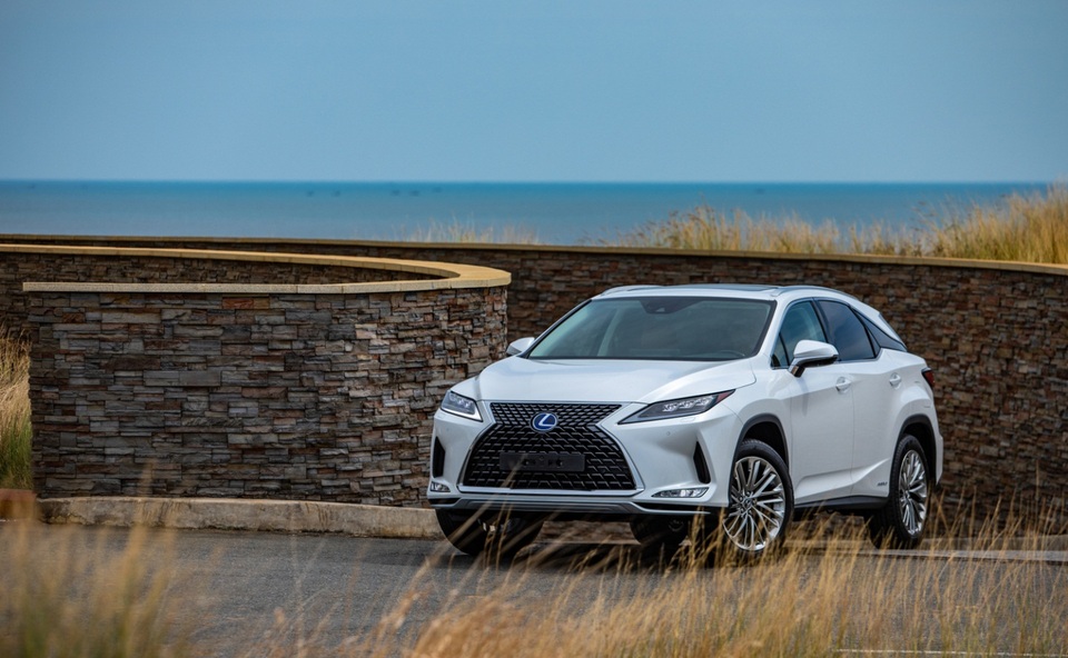 Gia đình Lexus RX ra mắt phiên bản mới tại Việt Nam: Cam kết vươn tới sự hoàn hảo - 3