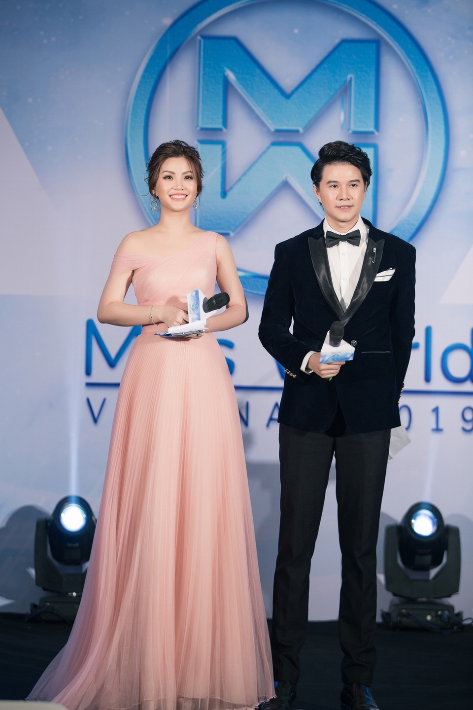 Khán giả Hàn Quốc thích thú với clip Say Hello của MC Việt Nam - 3 Khán giả Hàn Quốc thích thú với clip Say Hello của MC Việt Nam - 3