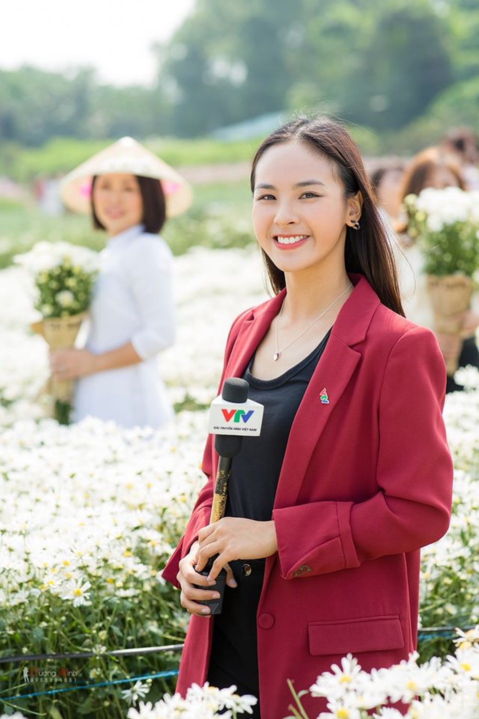 Á khôi Sinh viên Việt Nam trở thành MC thời sự, thần tượng Á hậu Thuỵ Vân - 5 Á khôi Sinh viên Việt Nam trở thành MC thời sự, thần tượng Á hậu Thuỵ Vân - 5