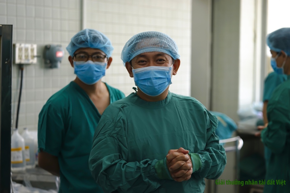 BV Chợ Rẫy: Phương pháp phẫu thuật 3 trong 1 giúp người bệnh thoát “án tử” - 15 BV Chợ Rẫy: Phương pháp phẫu thuật 3 trong 1 giúp người bệnh thoát “án tử” - 15