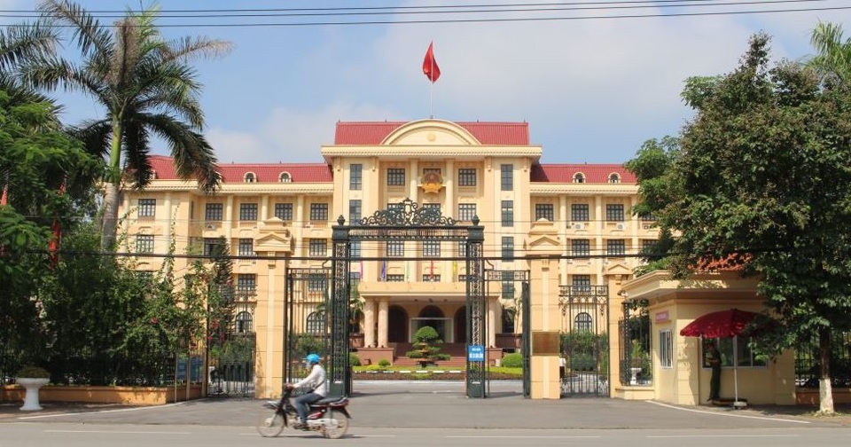 Quản lý yếu kém, Giám đốc Sở Giao thông Bắc Giang bị yêu cầu rút kinh nghiệm - 3 Quản lý yếu kém, Giám đốc Sở Giao thông Bắc Giang bị yêu cầu rút kinh nghiệm - 3