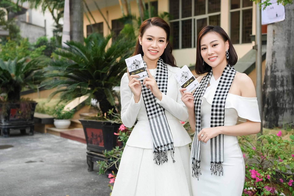 Phương Oanh kể về quãng thời gian sống trong nước mắt, nhiều đêm tủi thân - 1 Phương Oanh kể về quãng thời gian sống trong nước mắt, nhiều đêm tủi thân - 1