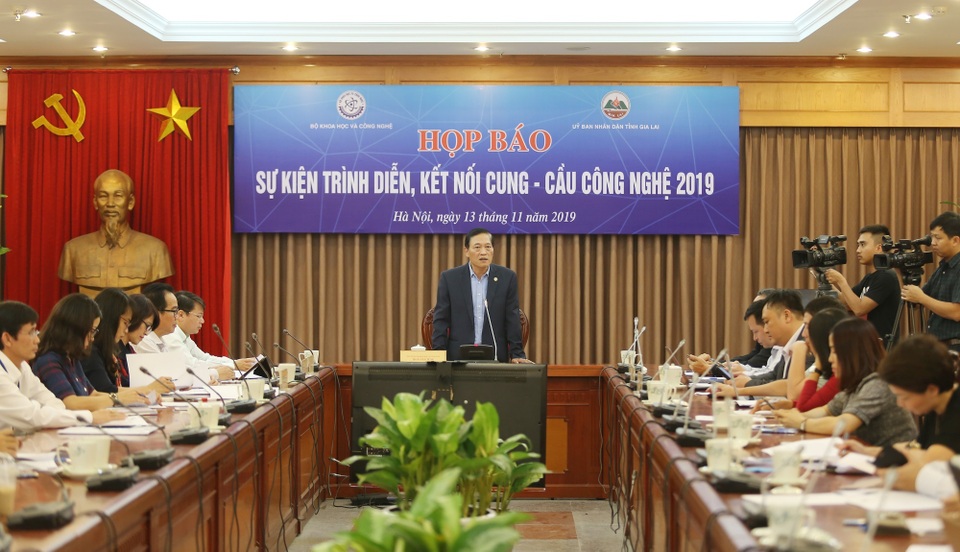 TechDemo 2019: Kết nối công nghệ, bắt nhịp cuộc cách mạng công nghiệp 4.0 - 1 TechDemo 2019: Kết nối công nghệ, bắt nhịp cuộc cách mạng công nghiệp 4.0 - 1