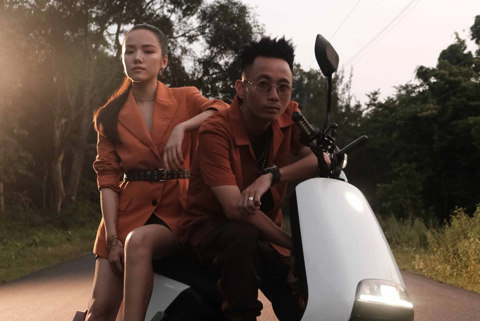 Phương Ly, Rhymastic chia sẻ thông điệp tích cực cho giới trẻ - 1