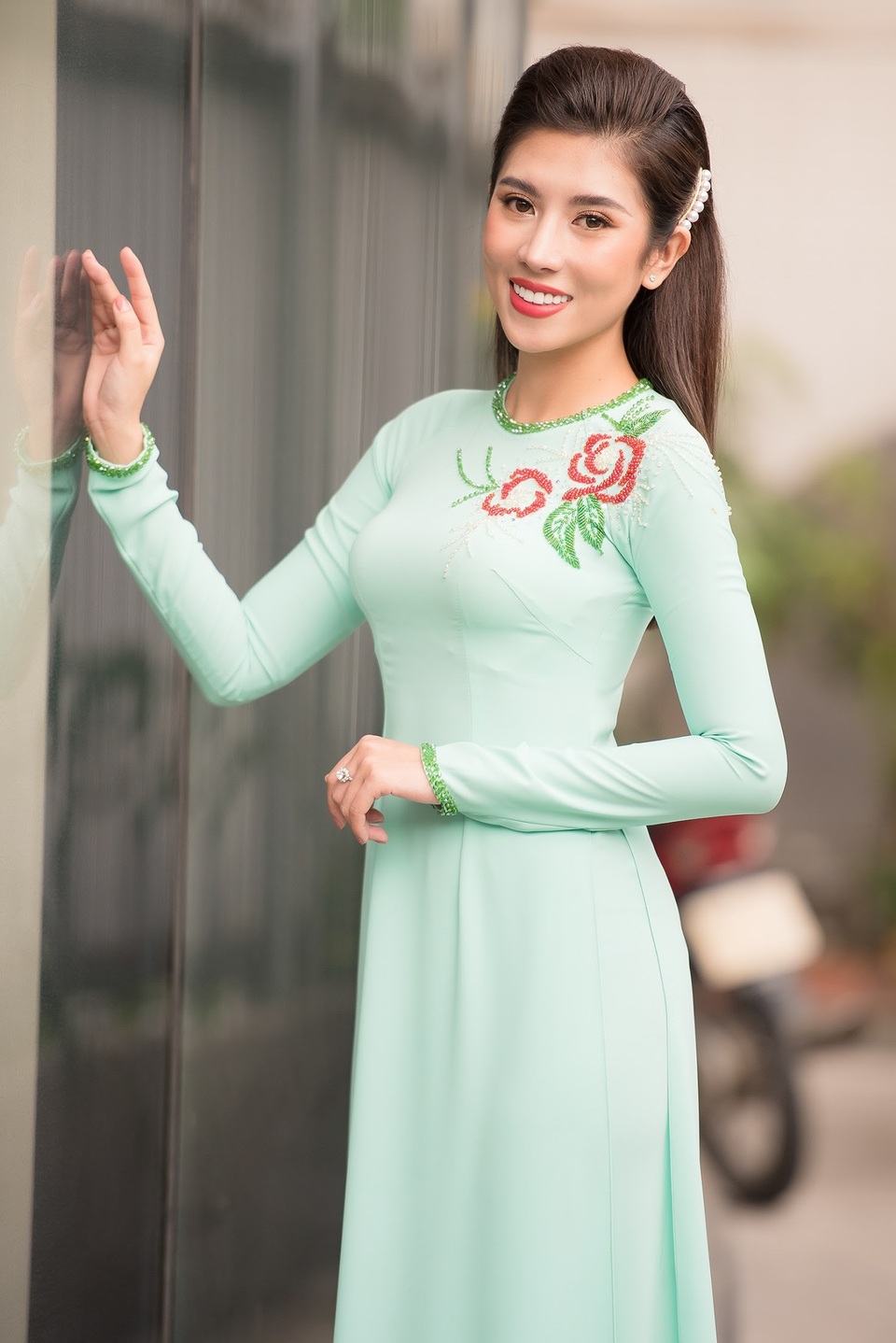 “Tôi không đi thi Hoa hậu để kiếm đại gia” - 1