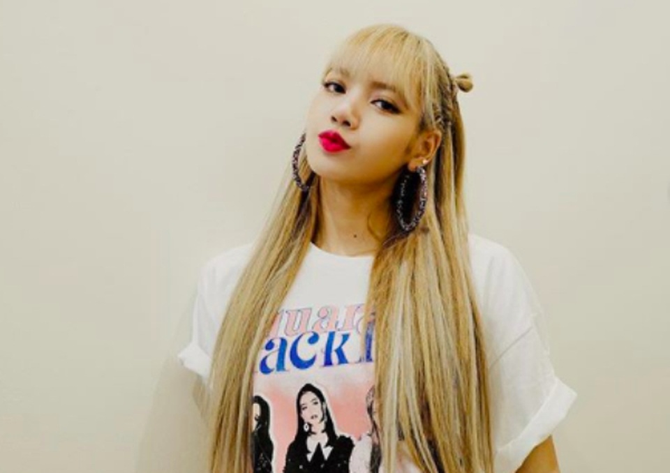 Nhan sắc của cô gái được bình chọn là “mỹ nhân đẹp nhất châu Á” - 17