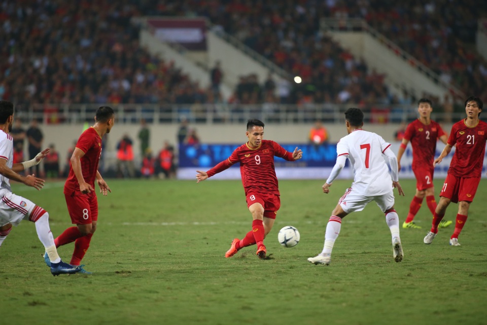 “Đội tuyển Việt Nam không dồn đội hình để thắng đậm UAE là hợp lý” - 2 “Đội tuyển Việt Nam không dồn đội hình để thắng đậm UAE là hợp lý” - 2
