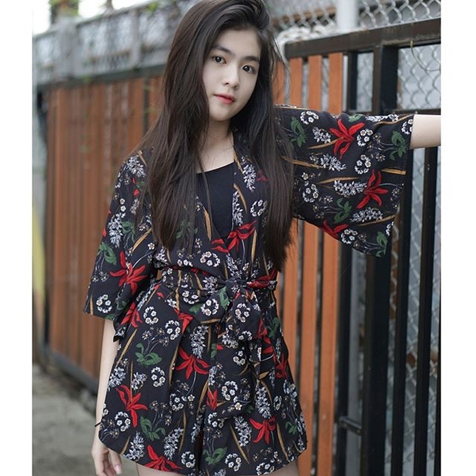 “Nữ thần học đường” Thái Lan gây “sốt” với ảnh ngồi cặm cụi rửa bát - 10 “Nữ thần học đường” Thái Lan gây “sốt” với ảnh ngồi cặm cụi rửa bát - 10