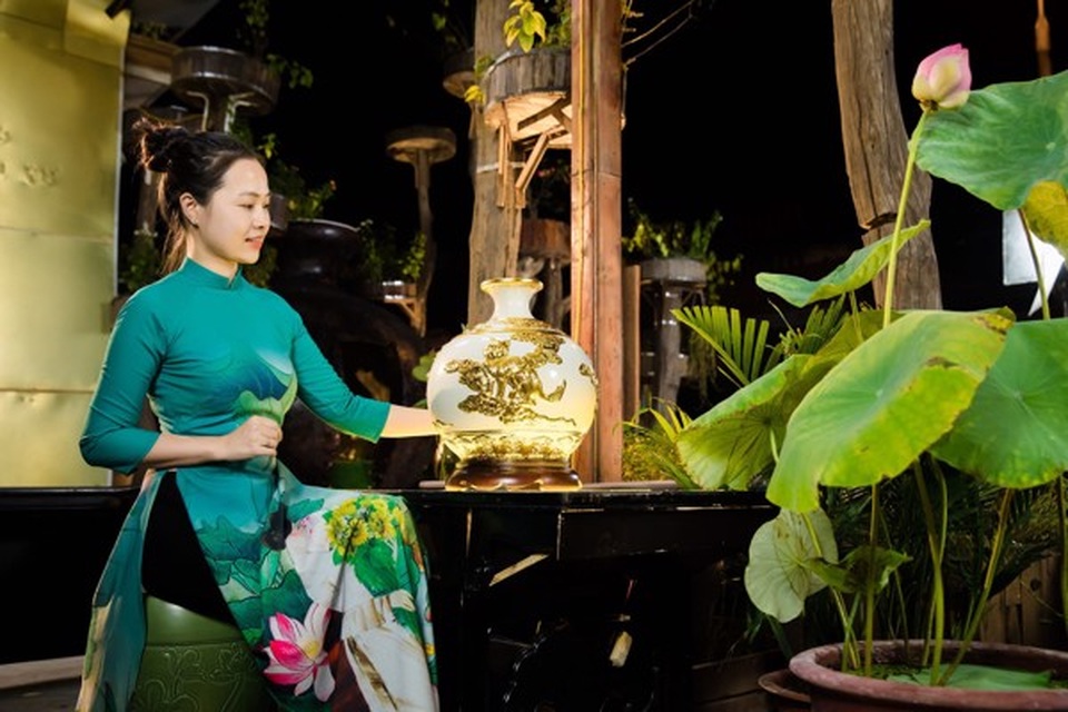 Tuyển 80 nhân viên bán hàng gốm phong thuỷ, lương hấp dẫn - 3 Tuyển 80 nhân viên bán hàng gốm phong thuỷ, lương hấp dẫn - 3