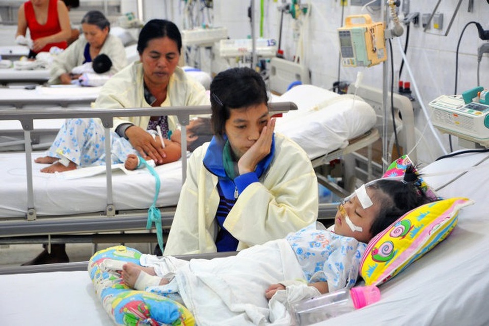 Cách hay giúp trẻ viêm mũi, nghẹt mũi không cần dùng đến kháng sinh - 1 Cách hay giúp trẻ viêm mũi, nghẹt mũi không cần dùng đến kháng sinh - 1