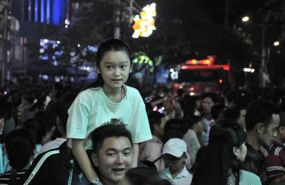 Hàng chục nghìn người đến xem lễ hội Dừa Bến Tre - 6 Hàng chục nghìn người đến xem lễ hội Dừa Bến Tre - 6
