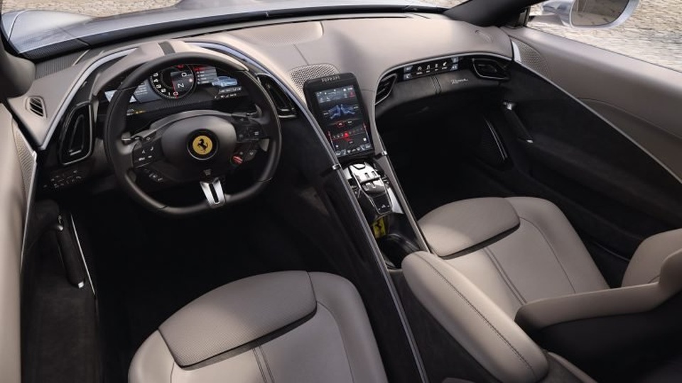 Siêu xe Roma - Một Ferrari rất hiền - 2 Siêu xe Roma - Một Ferrari rất hiền - 2