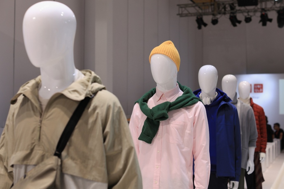 UNIQLO giải mã triết lý thời trang LifeWear với không gian trưng bày độc đáo - 1 UNIQLO giải mã triết lý thời trang LifeWear với không gian trưng bày độc đáo - 1