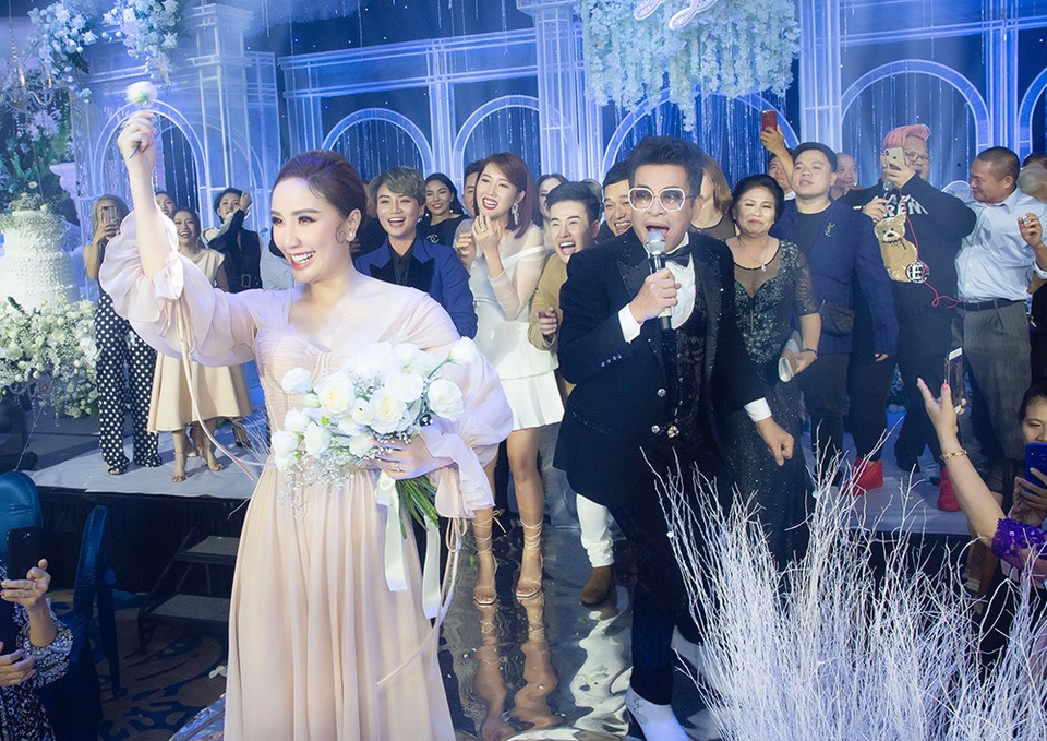 Bảo Thy mất ngủ 10 ngày trước đám cưới vì hồi hộp - 12 Bảo Thy mất ngủ 10 ngày trước đám cưới vì hồi hộp - 12