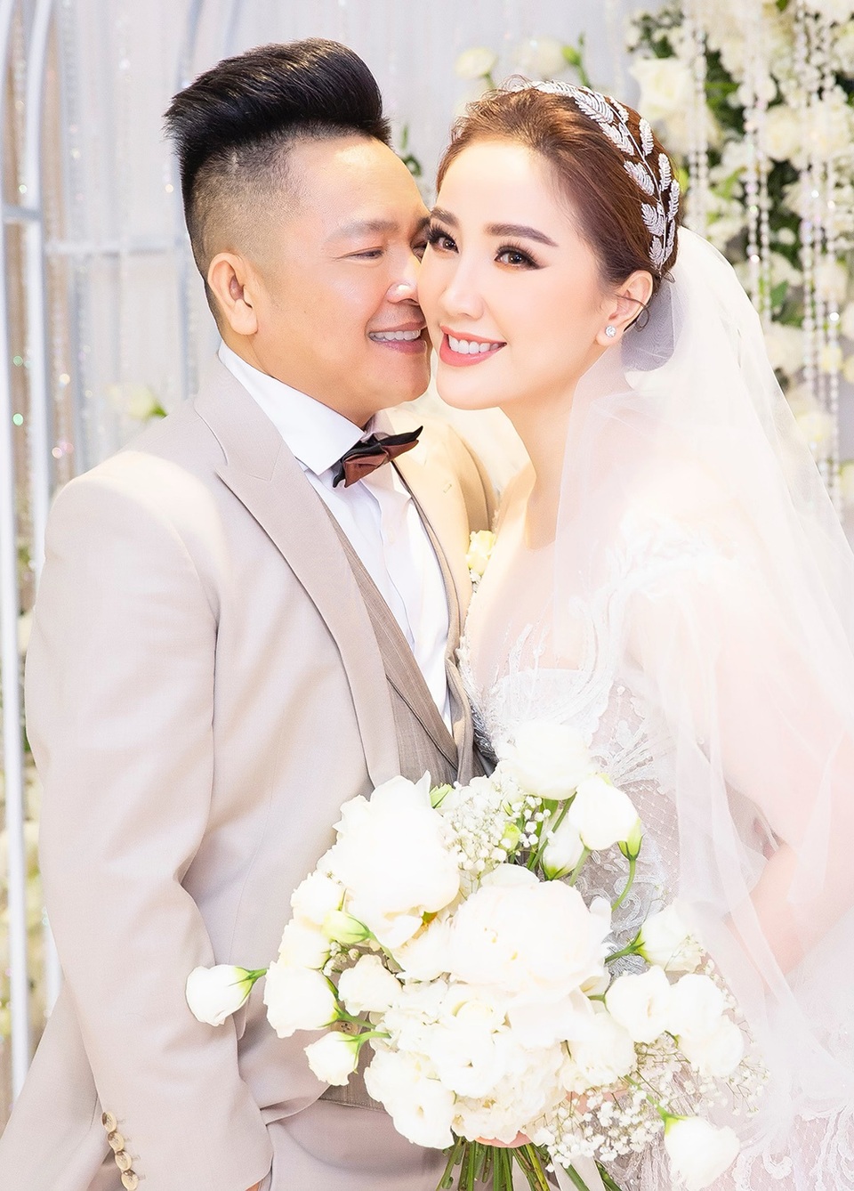 Bảo Thy mất ngủ 10 ngày trước đám cưới vì hồi hộp - 4 Bảo Thy mất ngủ 10 ngày trước đám cưới vì hồi hộp - 4