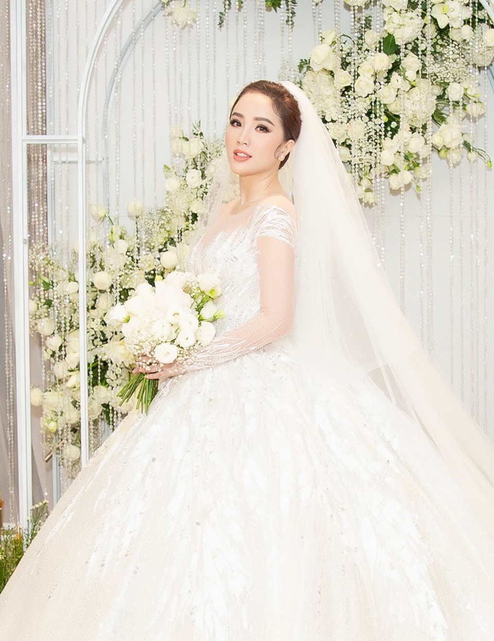 Bảo Thy mất ngủ 10 ngày trước đám cưới vì hồi hộp - 2 Bảo Thy mất ngủ 10 ngày trước đám cưới vì hồi hộp - 2